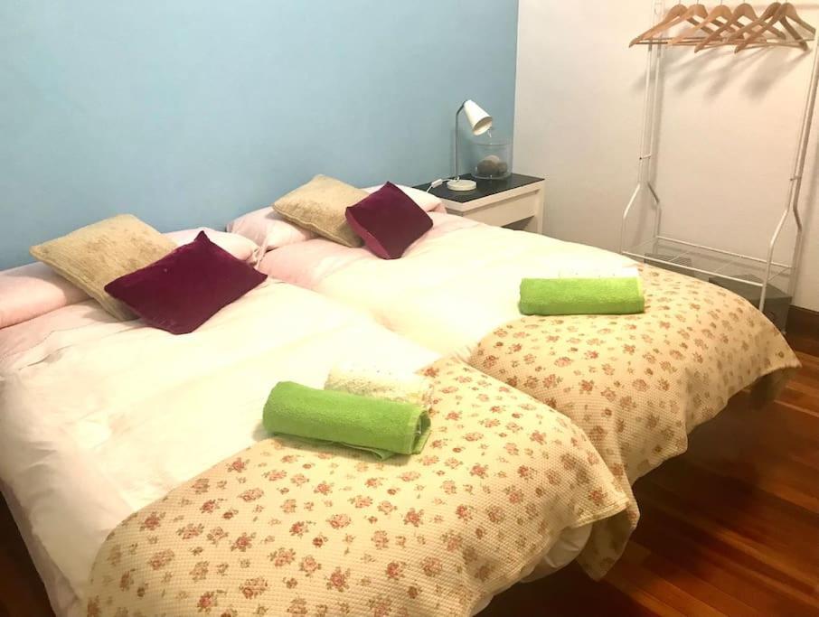 Precioso Apartamento Vintage En El Centro De ハーロー エクステリア 写真